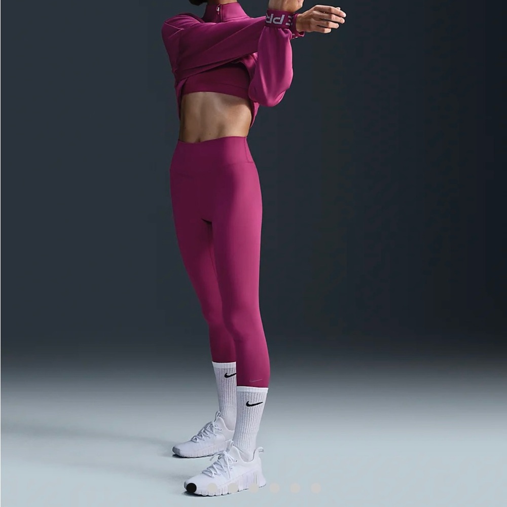 Nike One Leggings